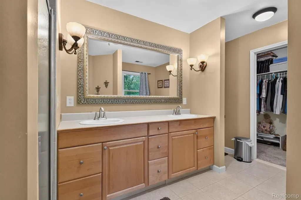 7943 Debora Drive Genoa Township MI 48114