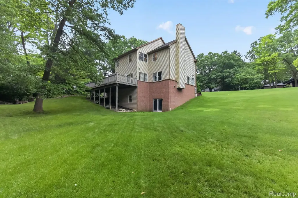 7943 Debora Drive Genoa Township MI 48114