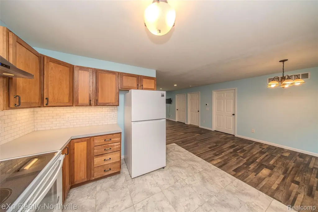 1765 Parker Road Holly Township MI 48442