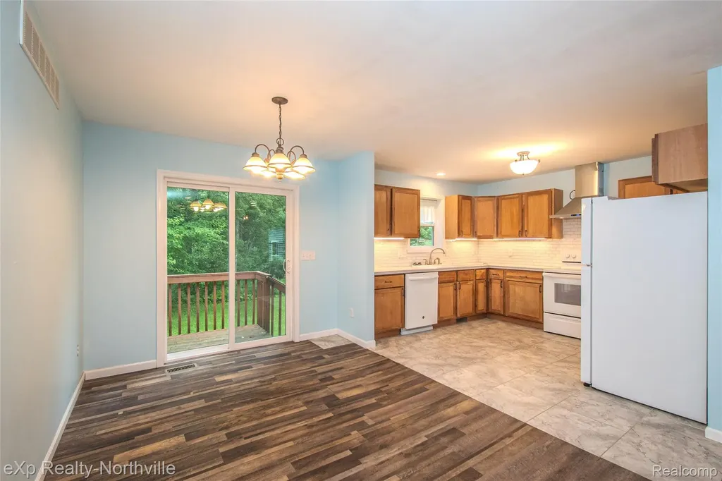 1765 Parker Road Holly Township MI 48442