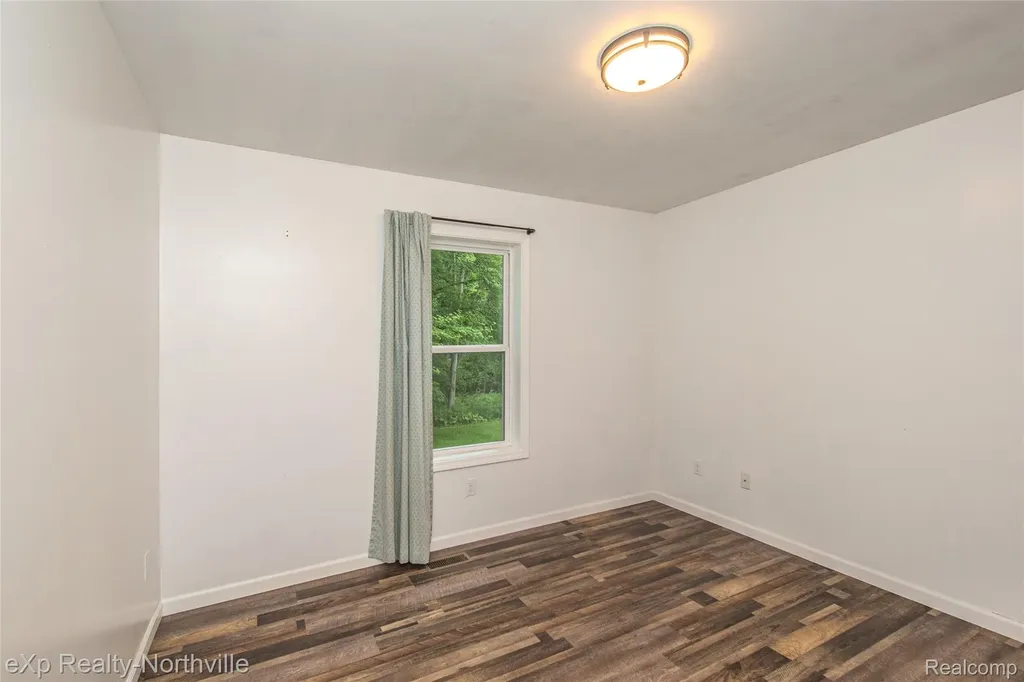 1765 Parker Road Holly Township MI 48442