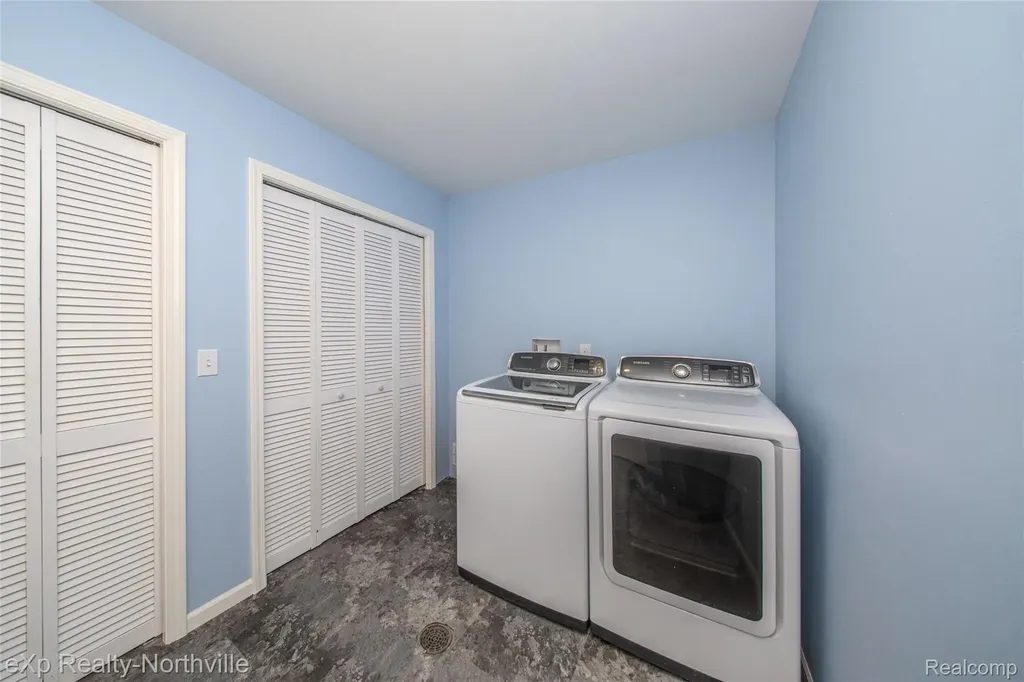 1765 Parker Road Holly Township MI 48442