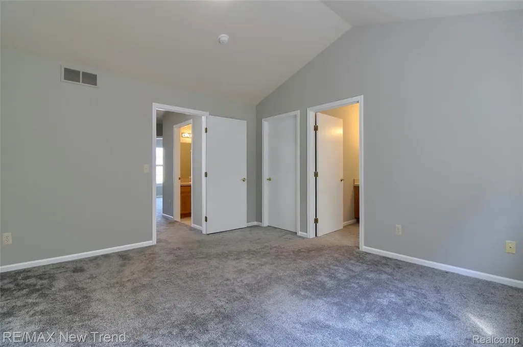 3241 Buckhorn Court Ann Arbor City MI 48105