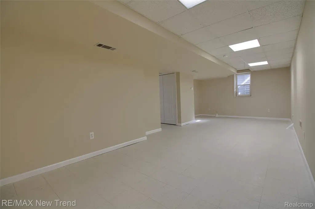 3241 Buckhorn Court Ann Arbor City MI 48105