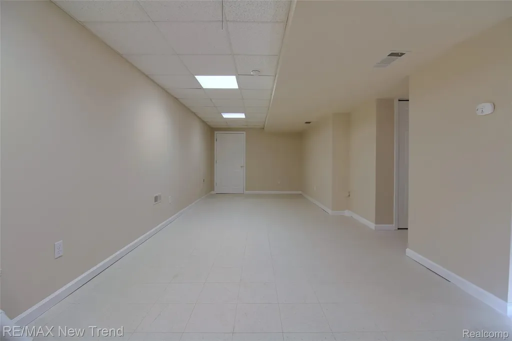 3241 Buckhorn Court Ann Arbor City MI 48105