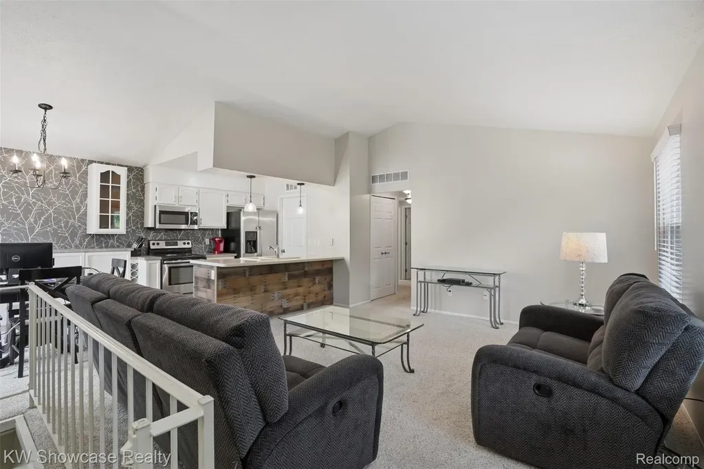 1499 Mariner Drive Walled Lake City MI 48390