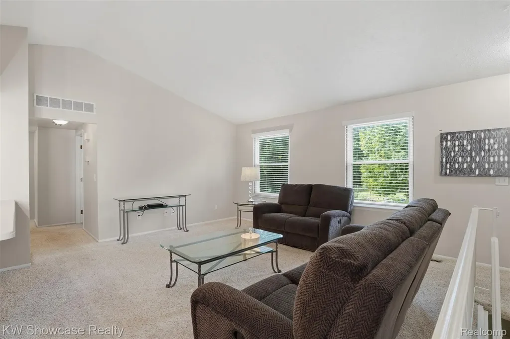 1499 Mariner Drive Walled Lake City MI 48390