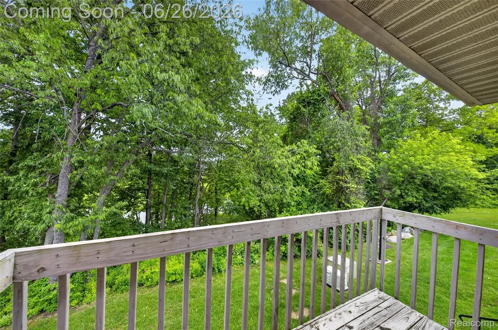 378 Spring Brooke Drive Brighton City MI 48116