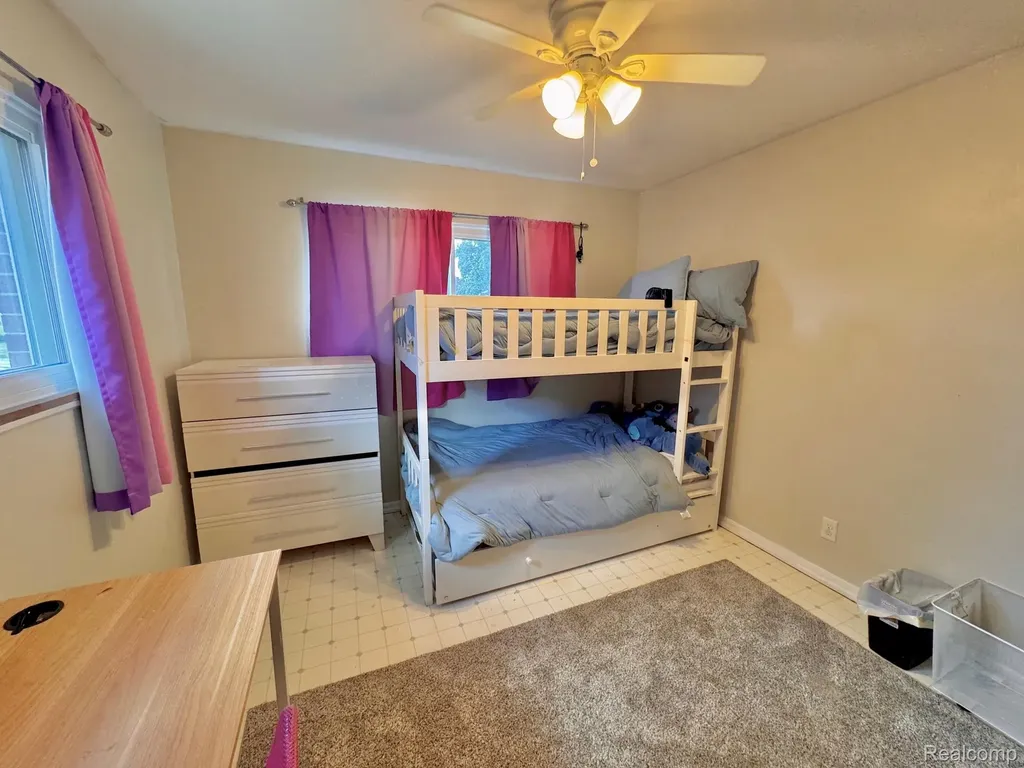 21218 Benjamin Street St. Clair Shores City MI 48081