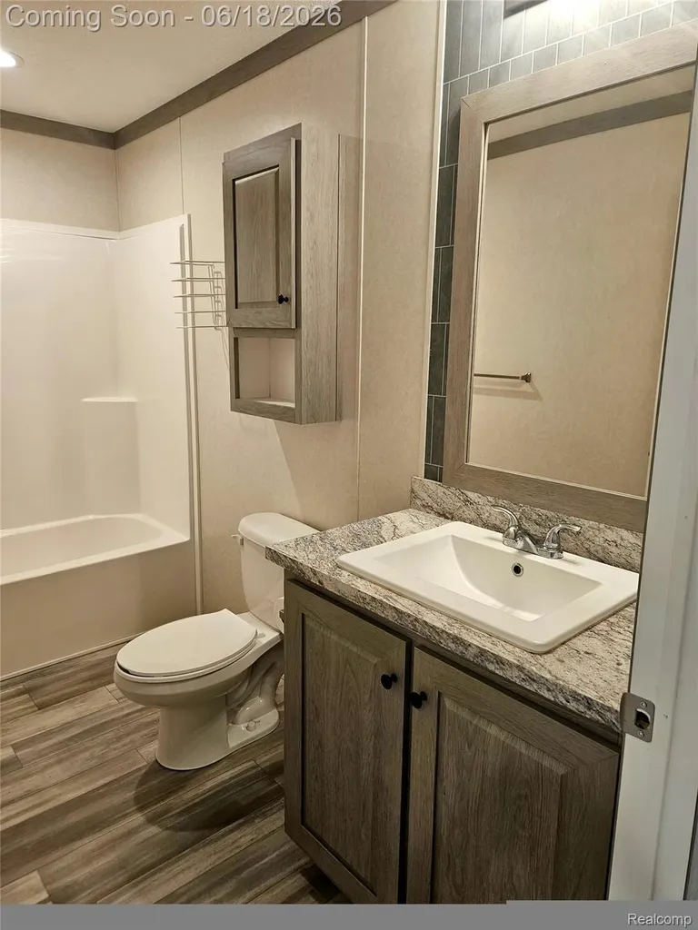 56 Arizona Van Buren Charter Township MI 48111