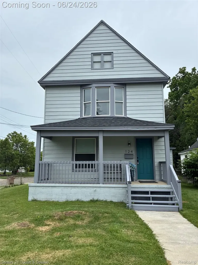 124 Henry Clay Avenue Pontiac City MI 48341