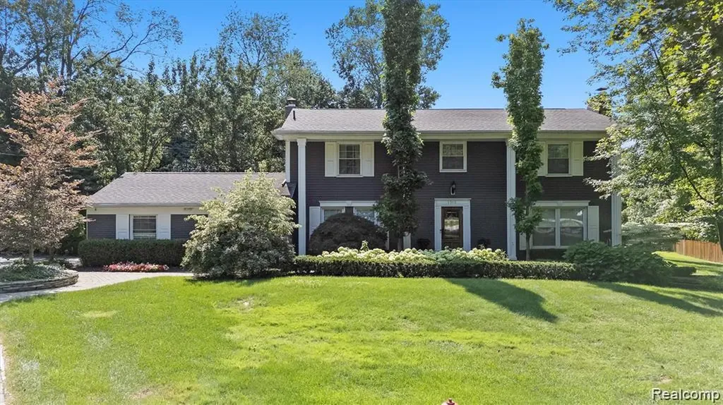 5365 Van Ness Court Bloomfield Hills City MI 48302