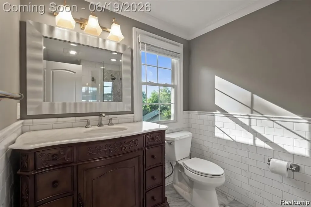 5365 Van Ness Court Bloomfield Hills City MI 48302