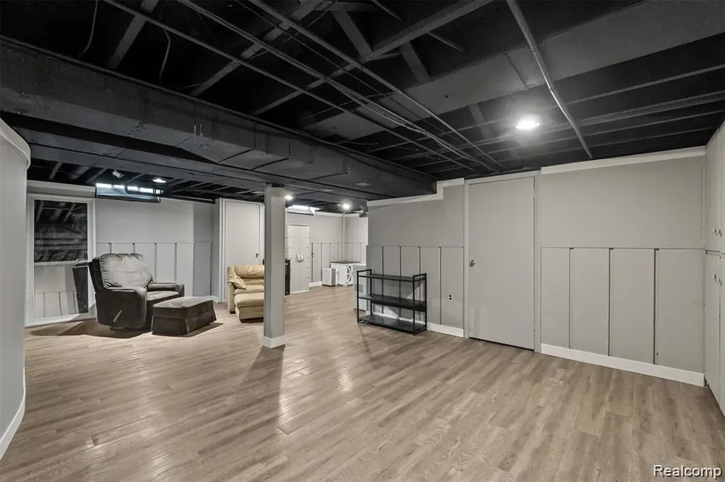 5365 Van Ness Court Bloomfield Hills City MI 48302