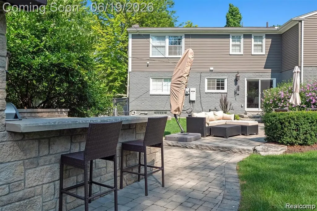 5365 Van Ness Court Bloomfield Hills City MI 48302