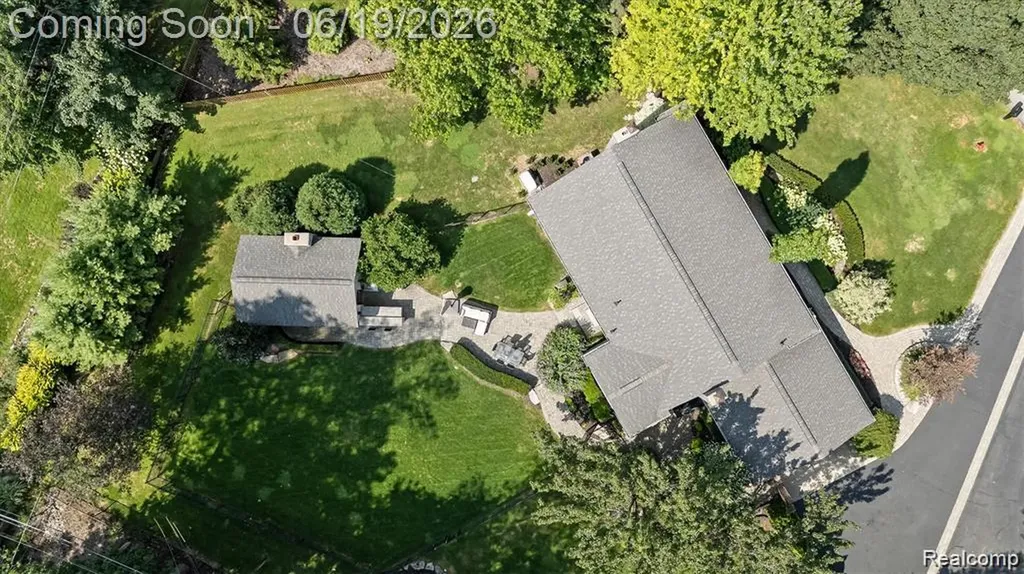 5365 Van Ness Court Bloomfield Hills City MI 48302