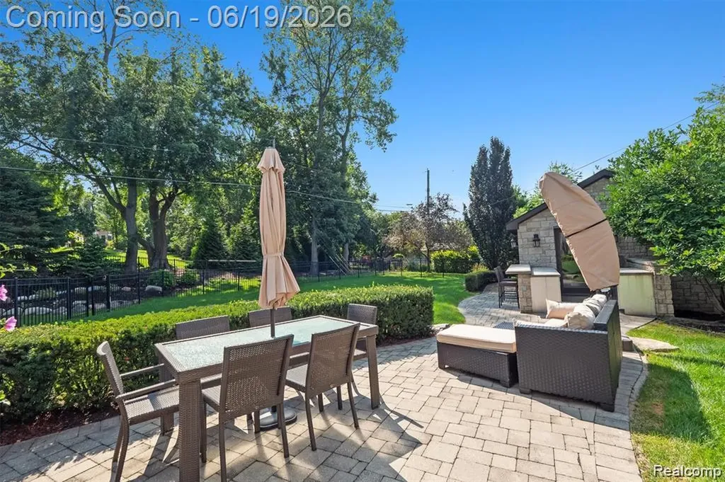 5365 Van Ness Court Bloomfield Hills City MI 48302