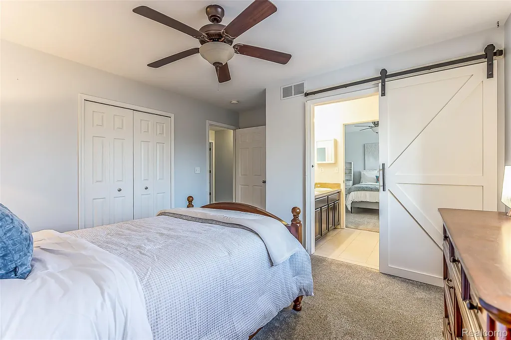 1012 Paddock Lane South Lyon City MI 48178