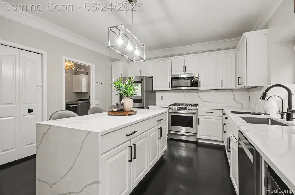 4575 Northridge Court West Bloomfield Charter Township MI 48323