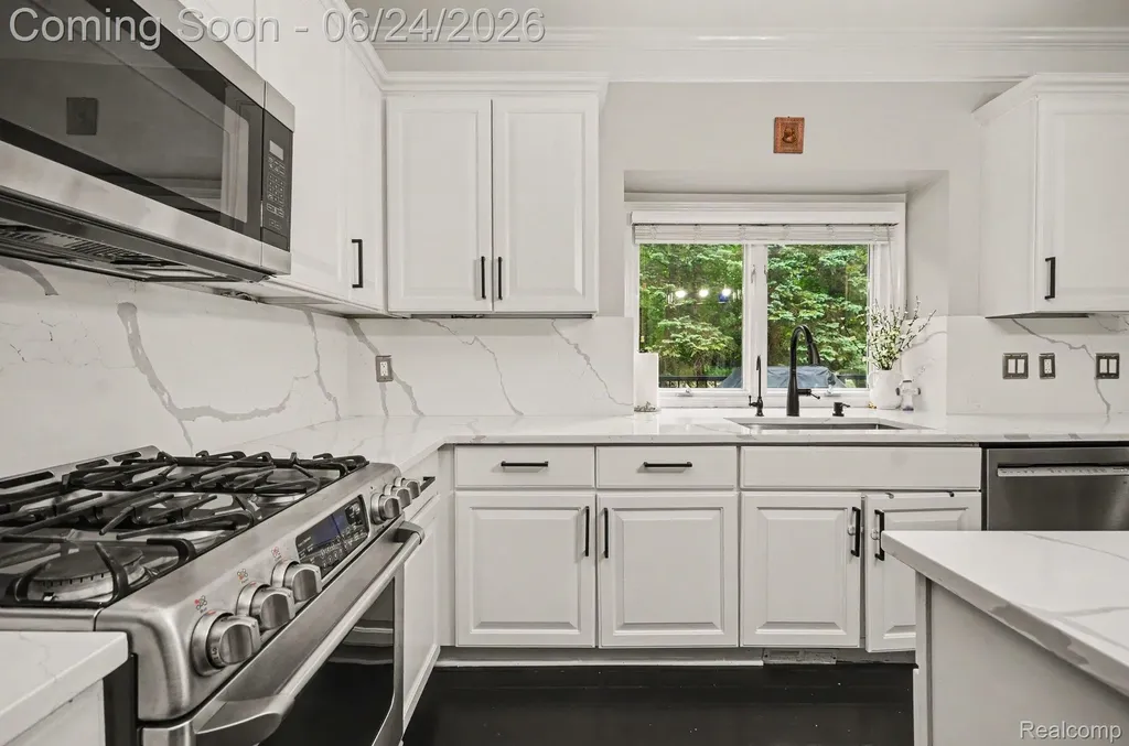 4575 Northridge Court West Bloomfield Charter Township MI 48323