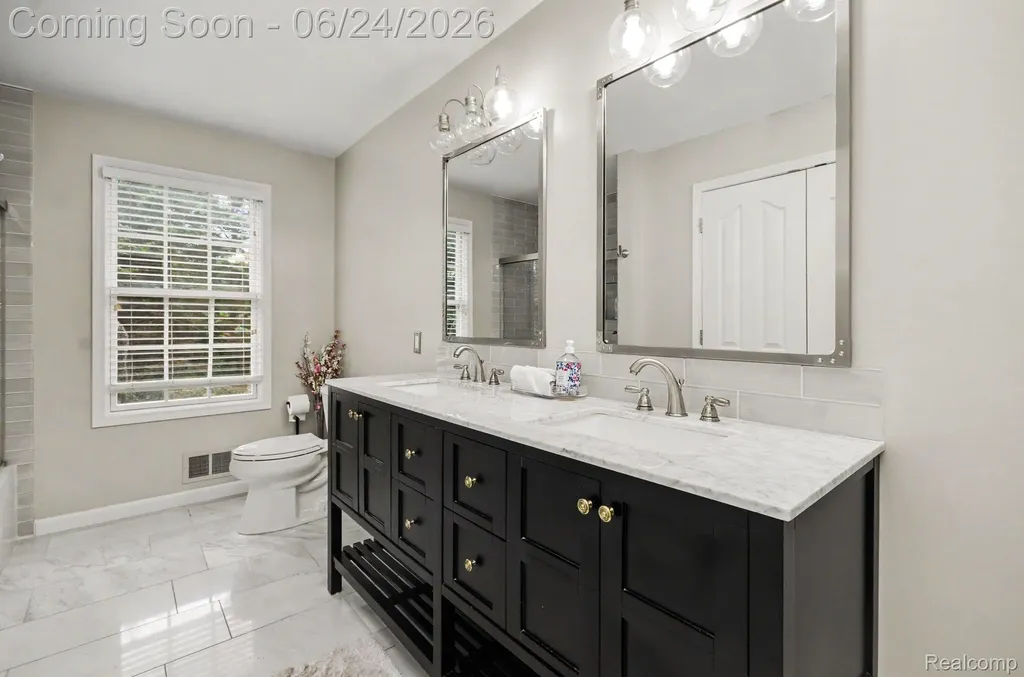 4575 Northridge Court West Bloomfield Charter Township MI 48323