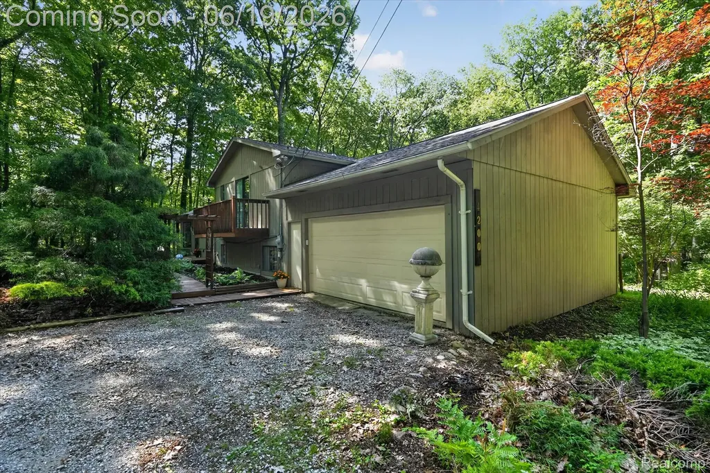 4200 Stockemer White Lake Charter Township MI 48383