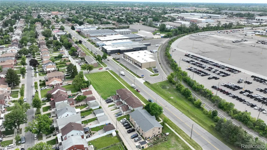 6022-6028 Appoline Dearborn City MI 48126