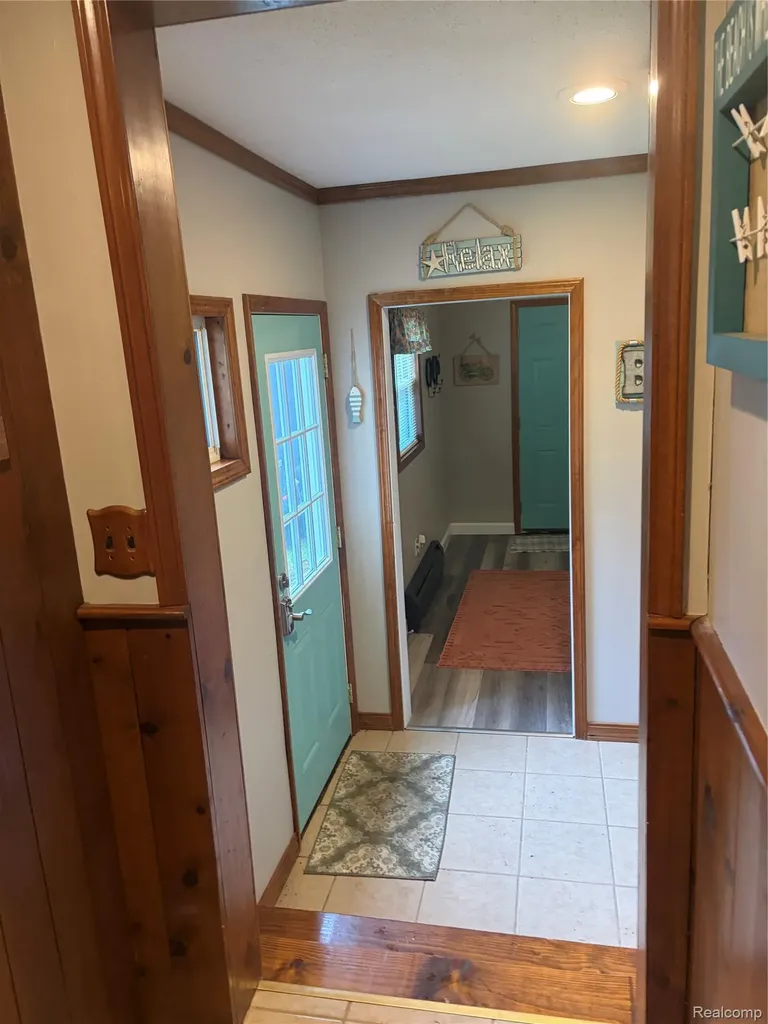 5315 E 8th Street Au Gres City MI 48703