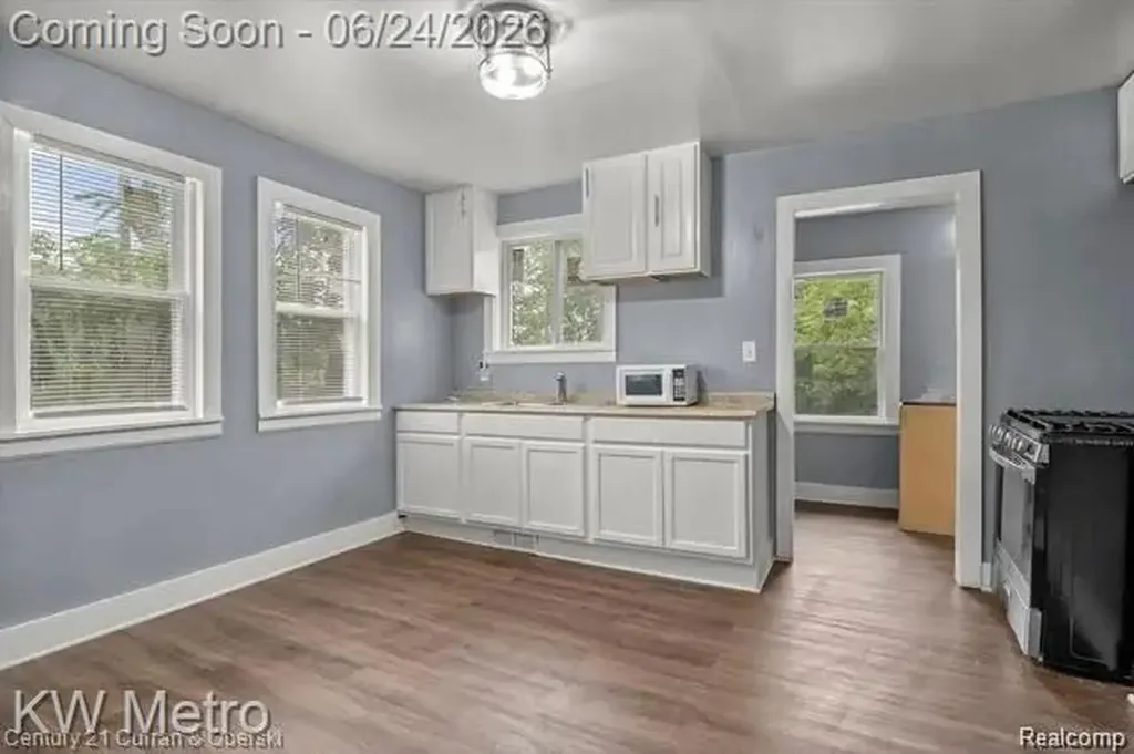 18039 Joann Street Detroit City MI 48205