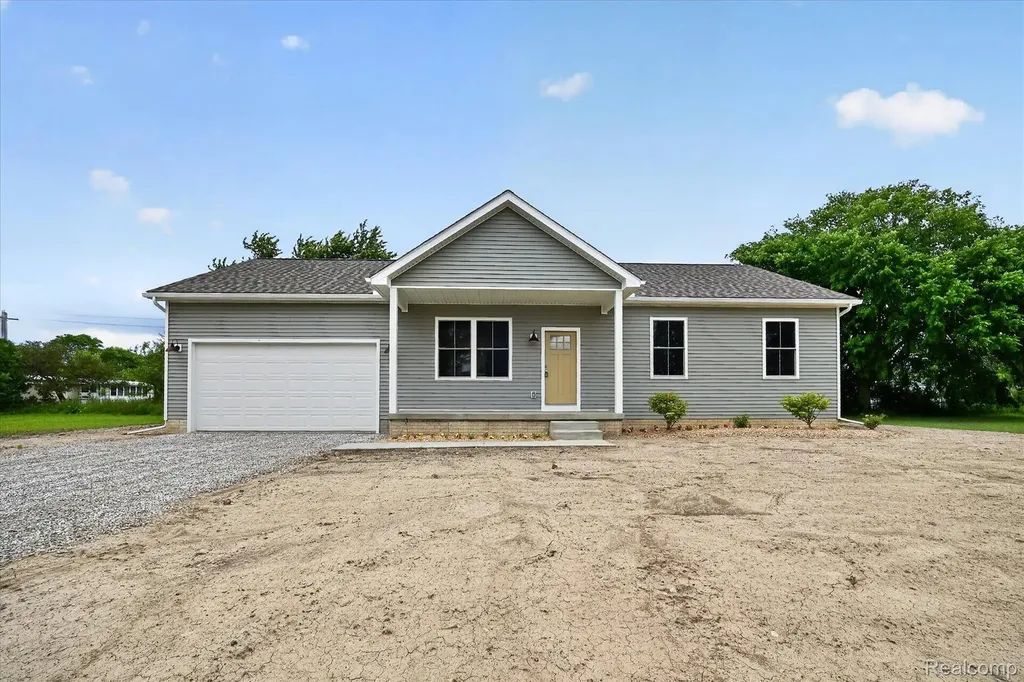 926 Ford Road Carleton Village MI 48117