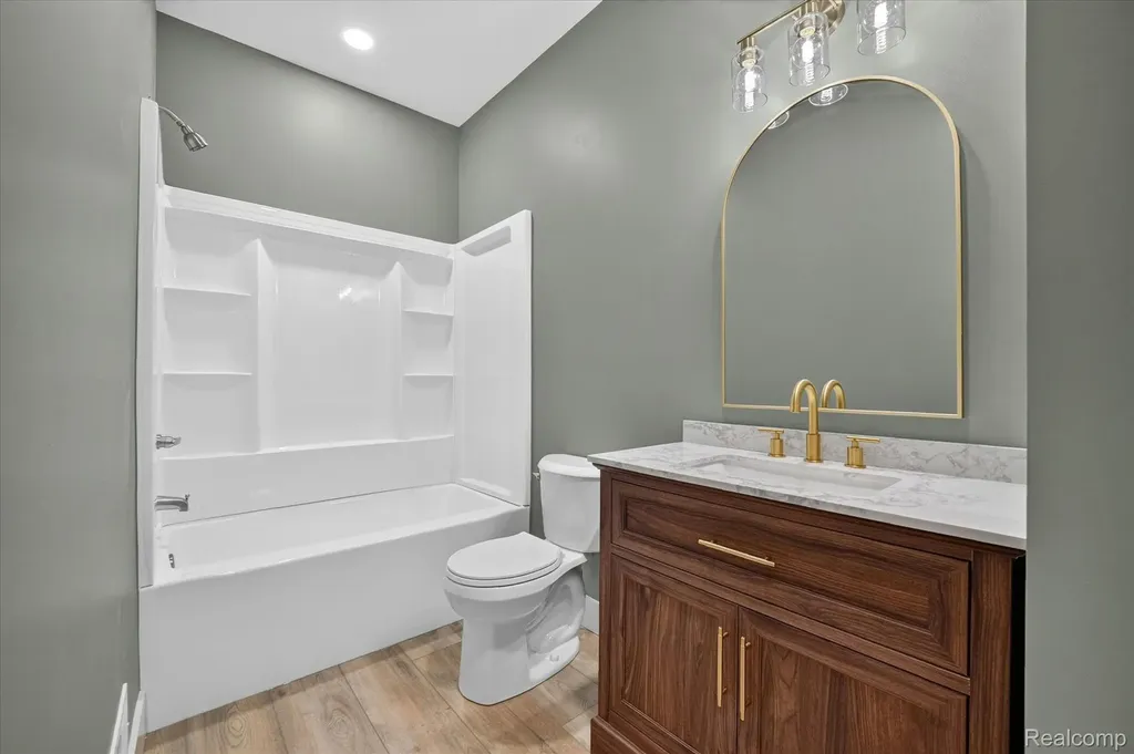 926 Ford Road Carleton Village MI 48117