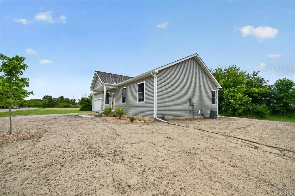 926 Ford Road Carleton Village MI 48117