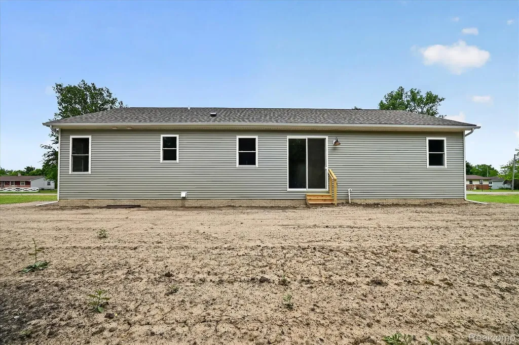 926 Ford Road Carleton Village MI 48117