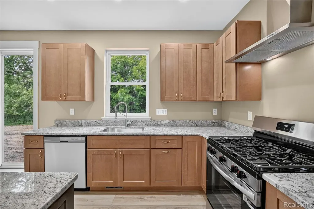 926 Ford Road Carleton Village MI 48117