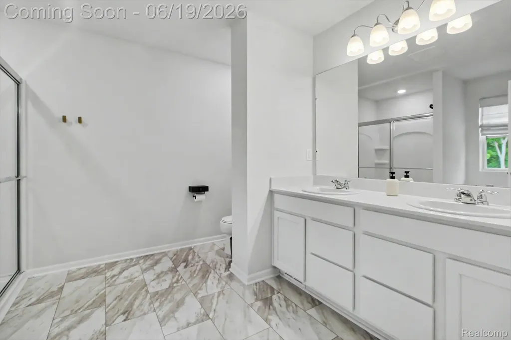 14502 Laurelwood Drive Van Buren Charter Township MI 48111
