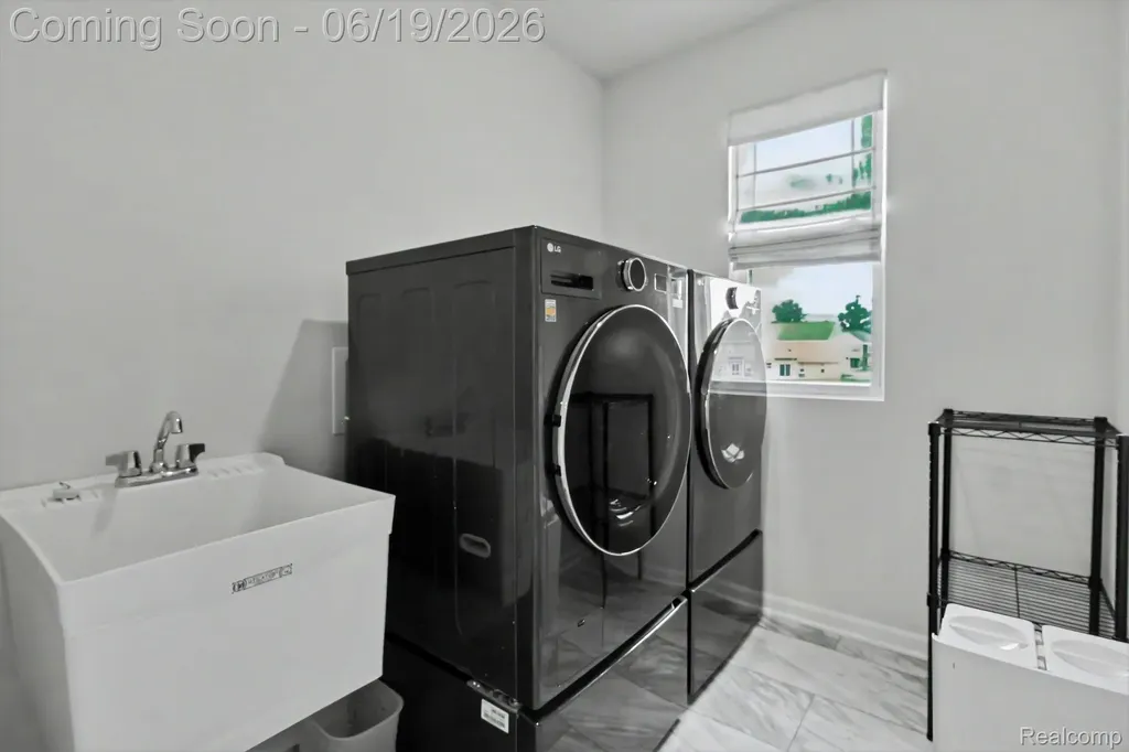 14502 Laurelwood Drive Van Buren Charter Township MI 48111