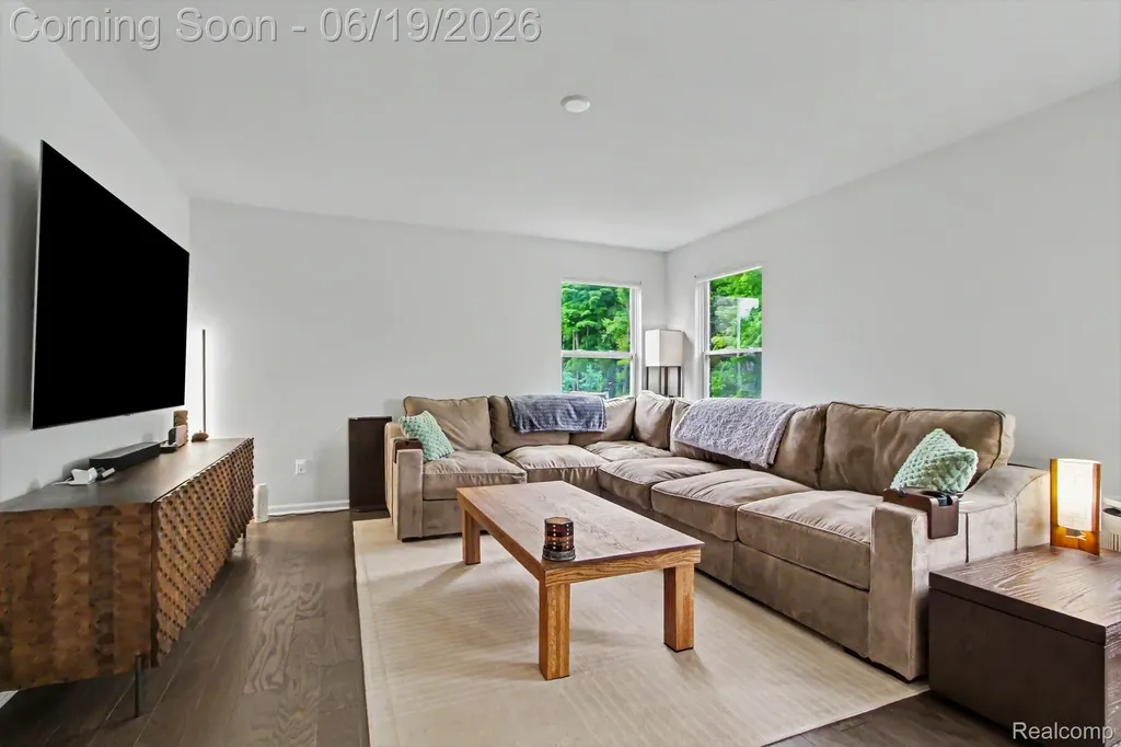 14502 Laurelwood Drive Van Buren Charter Township MI 48111