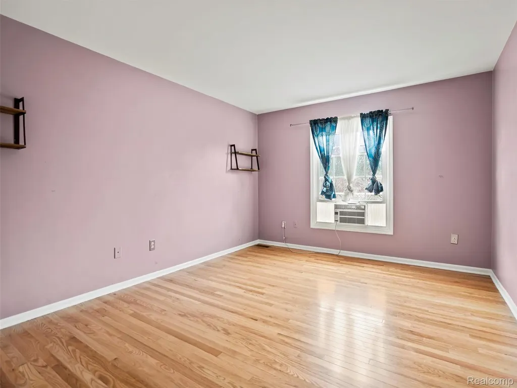 7359 Water Oaks West Bloomfield Charter Township MI 48324