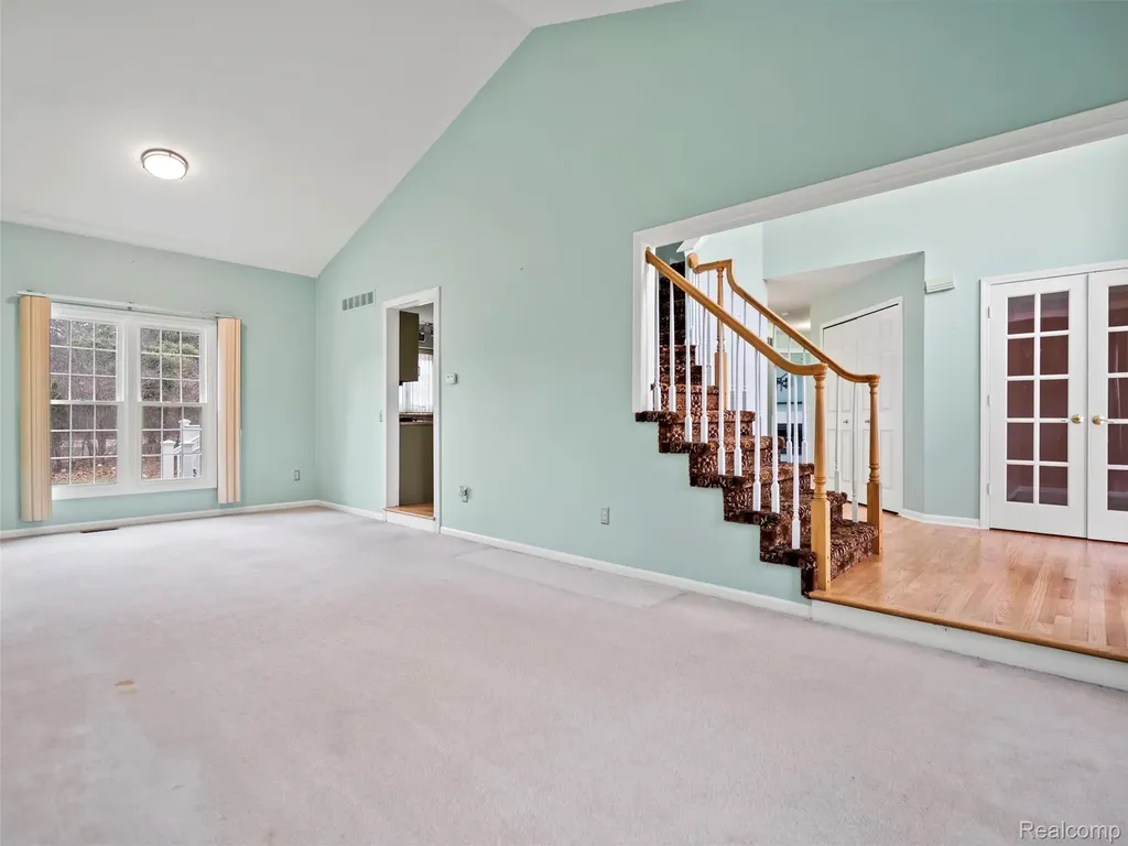 7359 Water Oaks West Bloomfield Charter Township MI 48324