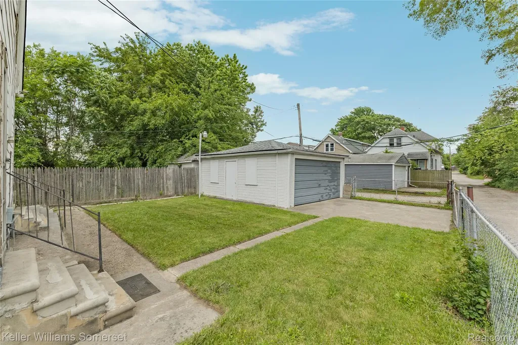 8151 Dayton Street Detroit City MI 48210