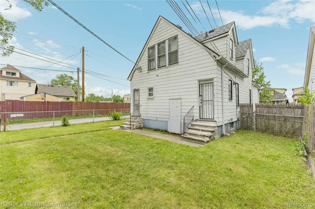 8151 Dayton Street Detroit City MI 48210