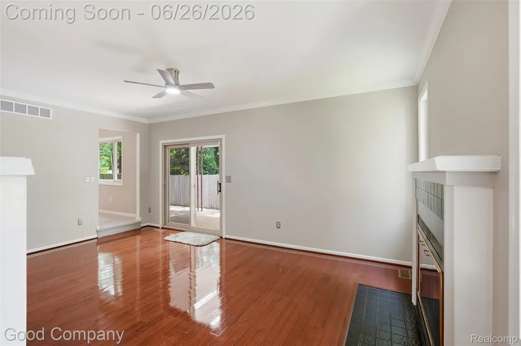 21466 Ruth Street Farmington Hills City MI 48336