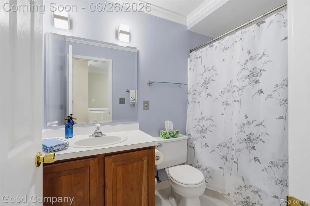 21466 Ruth Street Farmington Hills City MI 48336