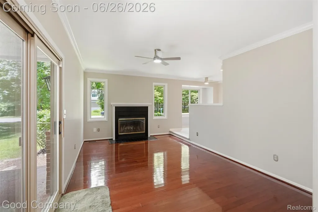 21466 Ruth Street Farmington Hills City MI 48336