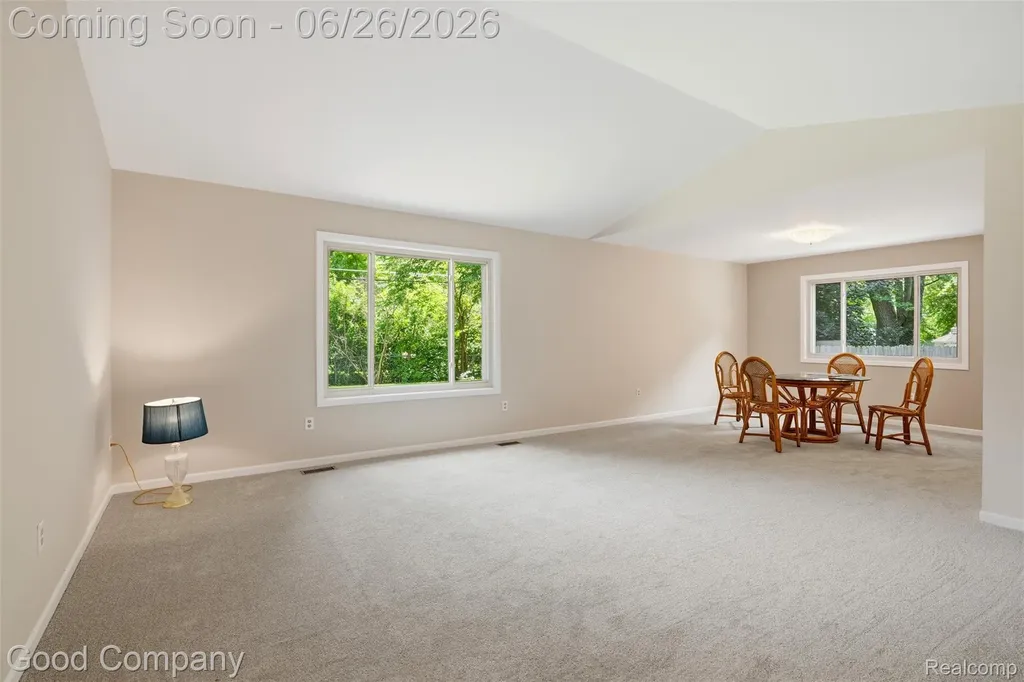 21466 Ruth Street Farmington Hills City MI 48336