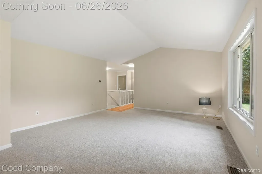 21466 Ruth Street Farmington Hills City MI 48336