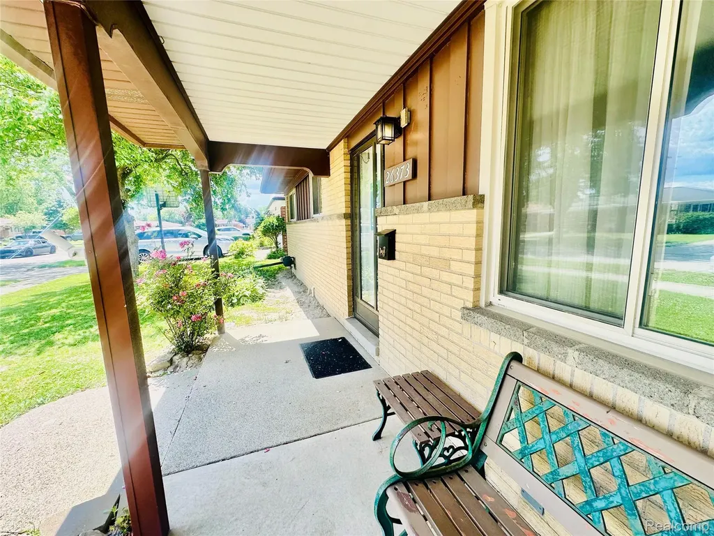 26373 Curie Avenue Warren City MI 48091