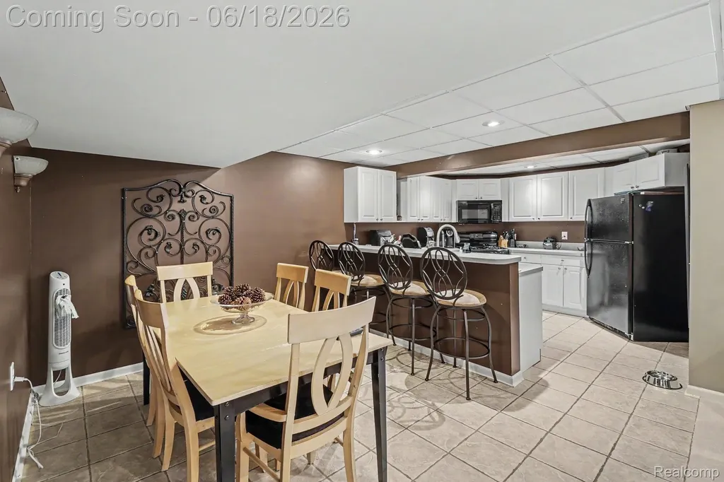 55260 Belmont Drive Shelby Charter Township MI 48315