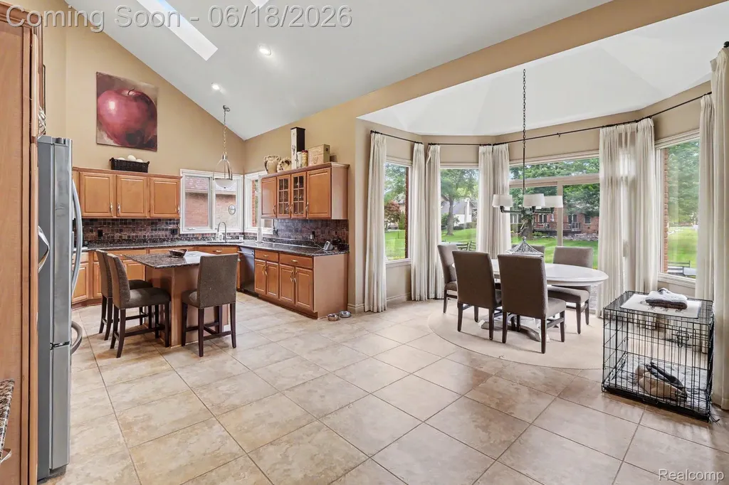 55260 Belmont Drive Shelby Charter Township MI 48315