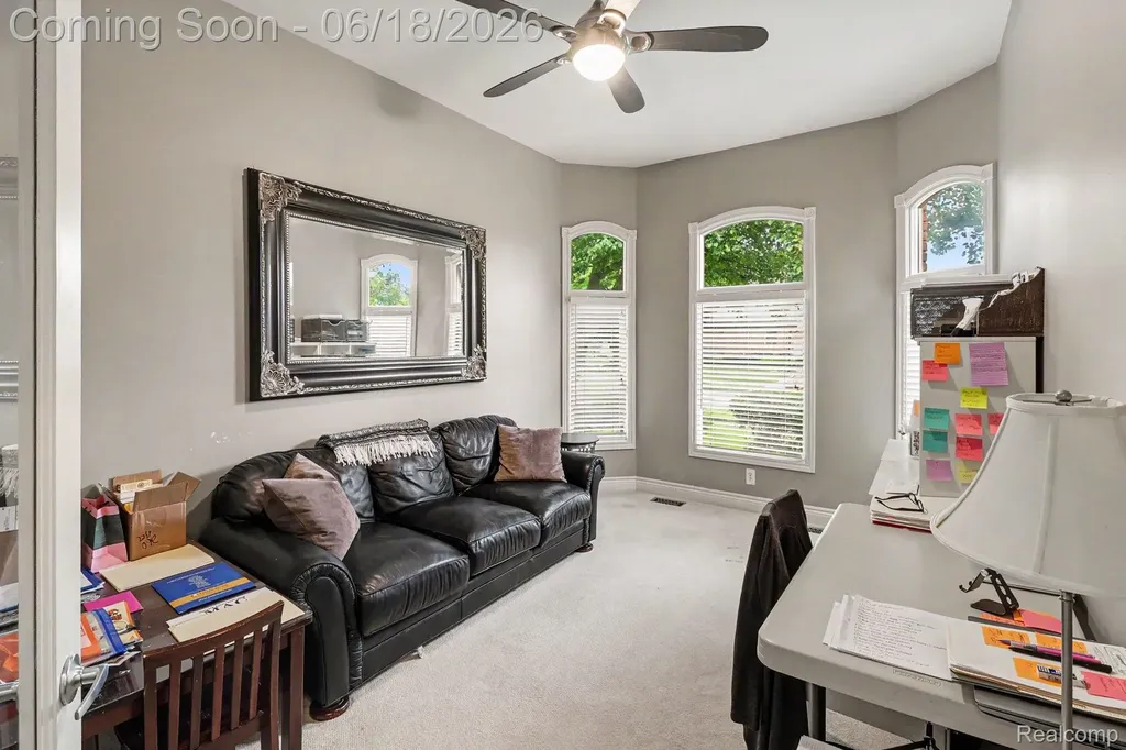 55260 Belmont Drive Shelby Charter Township MI 48315